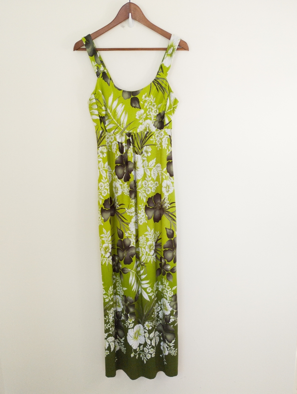 Natural Reflections Floral Print Maxi Dress Size Small
